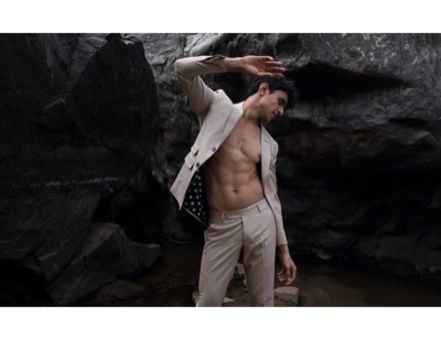 Shoot 23 — frame 02